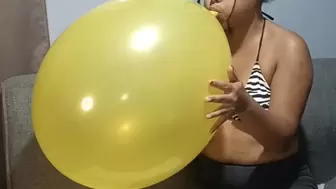 Juju Blows To Pop 2 Of Your 18 Inch Balloons