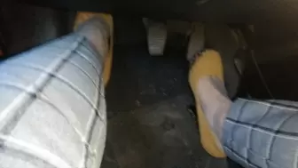 Highway pedal pumping driving high heels animalier fetish speed