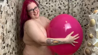 Oily fun in the shower with 17 inch Balloons