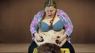 Bella Bogtrotter (Truchbull Cake Scene)