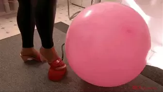 Mila - Dr Scholl mules in action - pink balloon