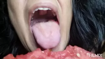 Topless Giantess Eats Watermelon Upclose Chewing & Slurping sounds Dripping Big Natural Milf Breasts Hanging over you while she eats Hungrily Then Shows her Huge Bloated Belly & Tummy digesting Sounds Belly Grumble