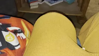 Showing you inside of my leg cast