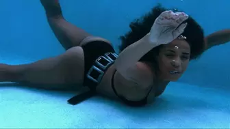 Lexi Stuck Underwater