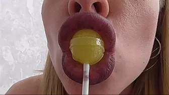 I SUCK COMPLETELY CHUPA CHUPS LIKE YOUR DICK!MP4