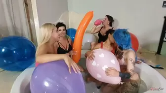 5 GIRLS DELICIOUS PARTY WITH BALLOONS AND LOTS OF HOT KISSES - NEW KC 2022 - CLIP 6 IN FULL HD