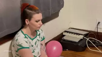 Joey Nova's Birthday Smash Just Balloon
