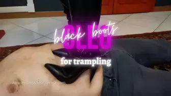 Cleo Domina - Black boots for trampling