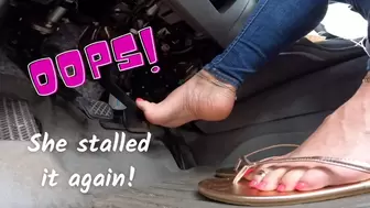 Driving and Stalling the 2007 Honda Civic in Flip Flops & Barefoot