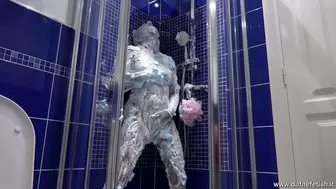 The shaving foam shower – La ducha con espuma de barba
