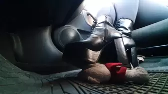 CANDID ACCIDENTAL Plushie trample in Combat Boots