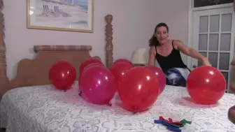 Blowing Lovely Loons In Bed - MP4