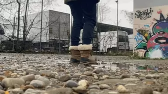 PUDDLE WALK IN WET UGG BOOTS - MP4 Mobile Version