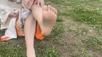 POV?Taylor Makes You Lick Her Dirty Feet in a Public Park