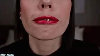 Z red lipstick lips-squash vore! - MP4