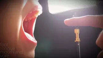 Slow, Wide-Open Finger Bites (FM Biting)