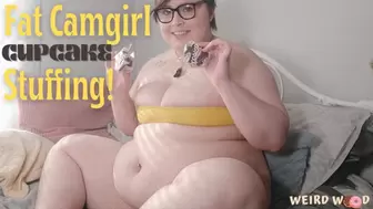 Fat Camgirl Cupcake Stuffing - WMV