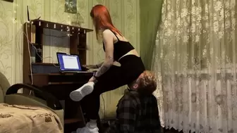 Human Furniture Slave For Dominant Girl Tris In Yoga Pants - Facesitting Femdom (MP4 HD 1080p)