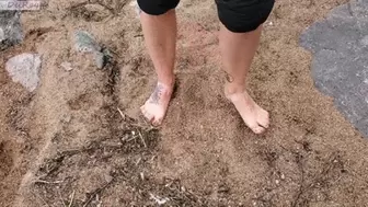 My Sexy Feet On The Beach HD WMV