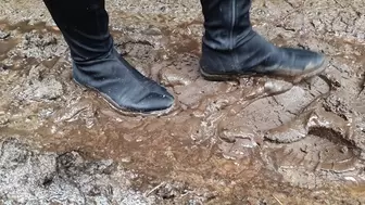 Trashing Cloth Boots while Walking on Mud and Puddles