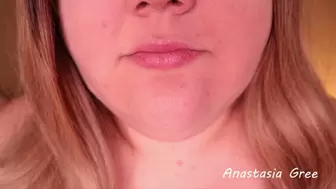 Sensual lips - lip gloss fetish