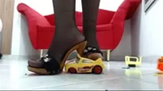 crushing 2 toycars with 3 sandals