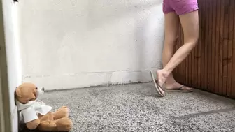 TEDDY BEAR PLUSHIE CRUSHED WITH FEET AND HEELS - MP4 HD