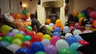 balloon room romp