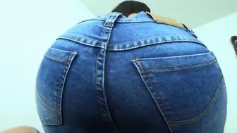 SEXY JEANS POV FART FETISH PART 4 BY SCARLET WHITE (CAM BY KLEBER) FULL HD