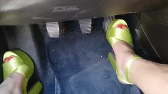 Highway pedal pumping driving high heels sandals fluo no pantyhose