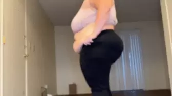 Belly Girlfriend Eats BFs Donut Holes On Webcam