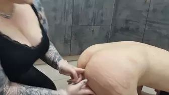 Pegging for this anal virgin