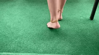 SEXY FEET WITH ANKLE BRACELET DANCING - MP4 HD