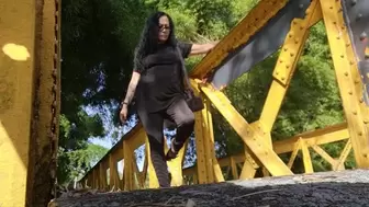 Latina Milf Giantess Lola Toe Tapping Stomping in Stappy Silver Sandals Shoe Play on a loud Old Metal Bridge