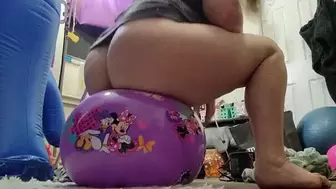 Minnie Mouse Super Ball :: Ass Grind