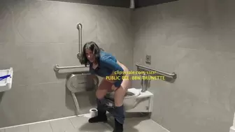HI GUYS TAKING A CUM JOIN ME IN THE PUBLIC BATHROOM PEE