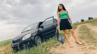 CRUSH NOTEBOOK Tanya crush a laptop in sandals with heels and in a car