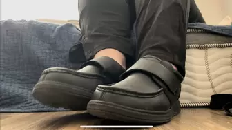 Smelly Dress Shoes Strip Without Socks