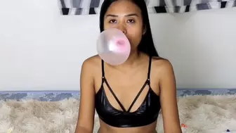 Camylle Blows Bubblegum Bubbles Just For You