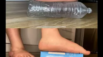 Size 14 Feet Crush Water Bottles