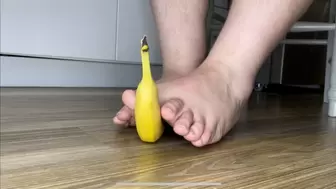 Size 14 Feet Tease And Crush Banana
