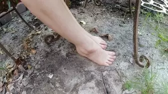Josies Dirty Feet