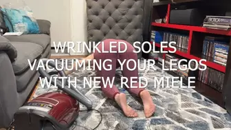 WRINKLED SOLES VACUUMING YOUR LEGOS WITH NEW RED MIELE