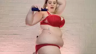 BBW Femdom Drips Wax On Her Perfect Body