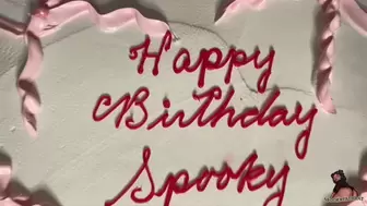Happy Birthday spookyfatbrat!! BBWs eat cake from each others ASS