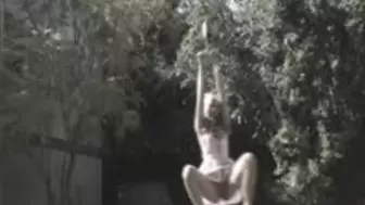 Young Jaime Sucks Lolipop Out Of Her Shaved Pussy On The Treehouse! (wmv)