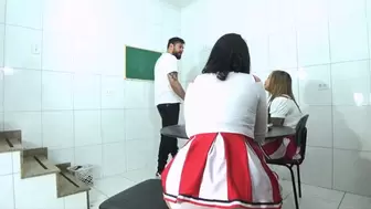 STUDENT GIRLS PRACTICING BULLING WITH THE TEACHER WITH FARTS PART 1 BY THAY FLORES BABI VENTURA AND DANIEL SANTIAGO CAM BY ALINE FULL HD
