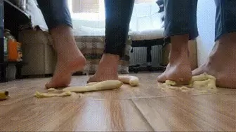 Stomping fucking bananas in mush like your dick