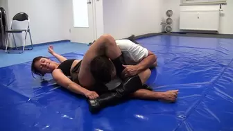 Booty girl dominate him