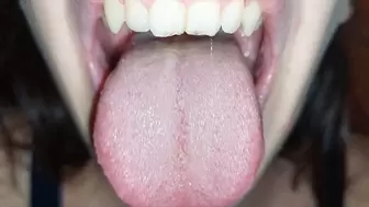 My tongue makes funny movements